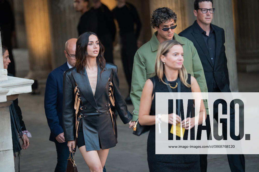 PFW - Louis Vuitton Front Row - Paris Cuban-Spanish actress Ana De Armas (L) and Venezuelan singer Alberto Beto Montenegro poses as she arrives ahead of the Louis Vuitton Women s Spring Summer 2027 collection fashion show as part of the Paris Fashion Week, in Paris, France on October 6, 2026. Photo by Alexis Jumeau ABACAPRESS.COM Paris France