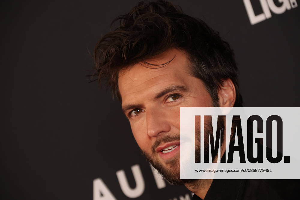 Los Angeles CA Oct 6: Guy Burnet at the film Premiere of The Beast on October6, 2026 Credit: USA - ZUMAa123 20261006_zaa_a123_154