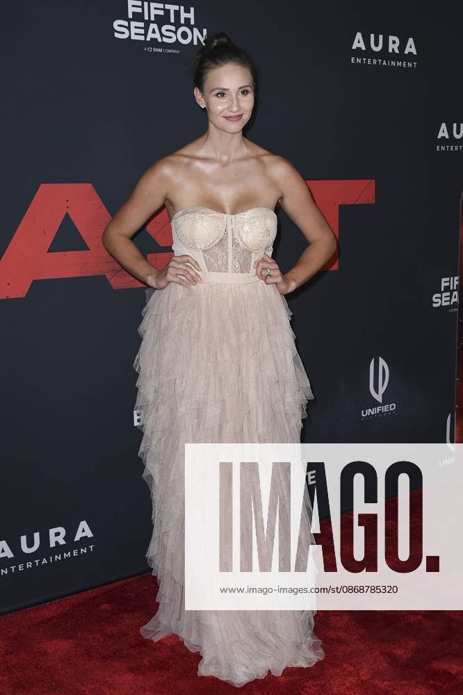 Johanna Harlin at arrivals for THE BEAST Premiere, Academy Museum of Motion Pictures, Los Angeles, CA, October 06, 2026. Photo By: Elizabeth Goodenough Everett Collection THE BEAST Premiere PUBLICATIONXNOTxINxCANxCHNxFRAxITAxJPNxNORxPOLxRUSxESPxUKxUSA