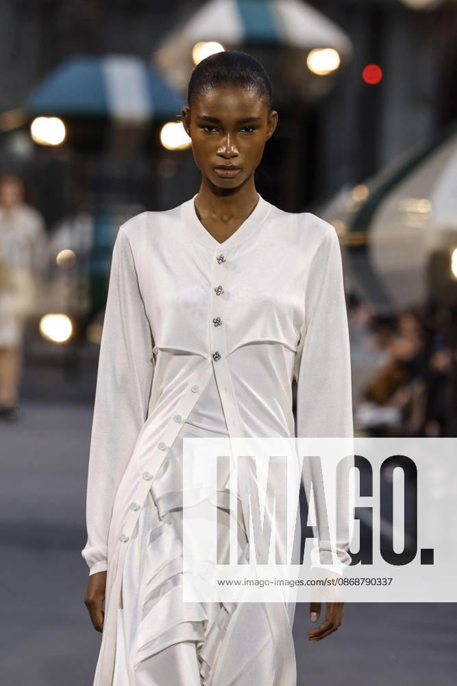 Louis Vuitton Women s Ready-to-Wear Spring Summer 2026 Collection Fashion Show during Paris Fashion Week, October 6, 2026 Louis Vuitton Women’s Ready-to-Wear Spring Summer 2026 Collection Fashion Show, during Paris Fashion Week on October 6, 2026, Paris, France