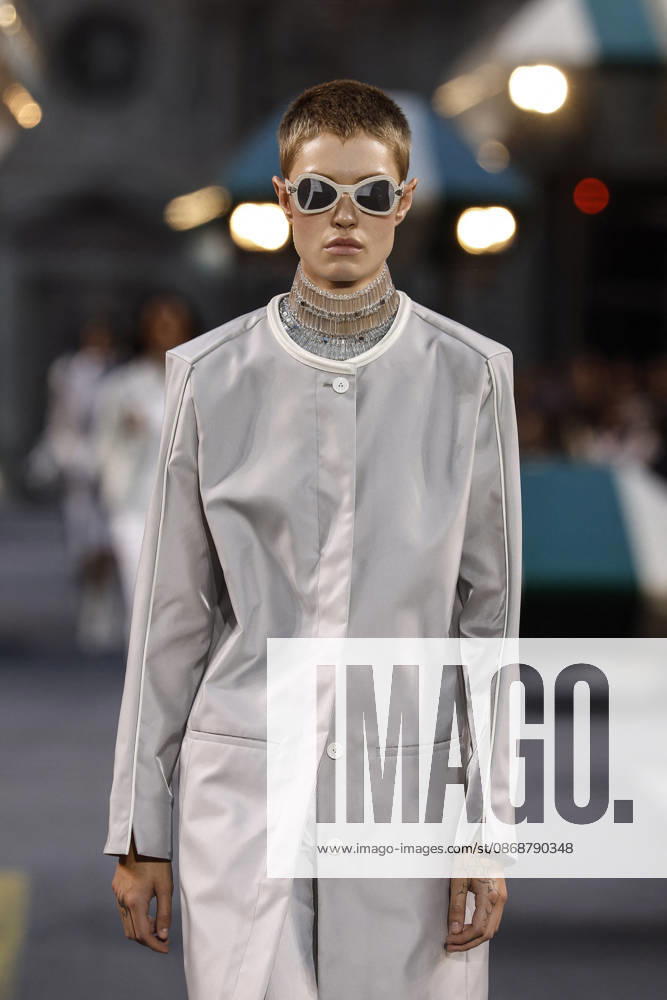 Louis Vuitton Women s Ready-to-Wear Spring Summer 2026 Collection Fashion Show during Paris Fashion Week, October 6, 2026 Louis Vuitton Women’s Ready-to-Wear Spring Summer 2026 Collection Fashion Show, during Paris Fashion Week on October 6, 2026, Paris, France