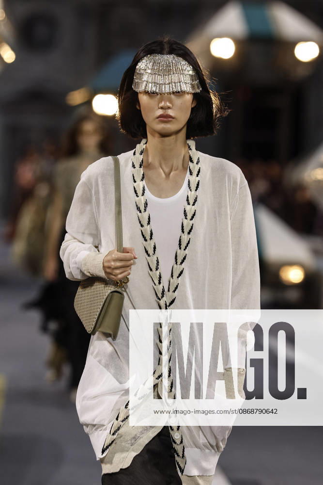 Louis Vuitton Women s Ready-to-Wear Spring Summer 2026 Collection Fashion Show during Paris Fashion Week, October 6, 2026 Louis Vuitton Women’s Ready-to-Wear Spring Summer 2026 Collection Fashion Show, during Paris Fashion Week on October 6, 2026, Paris, France
