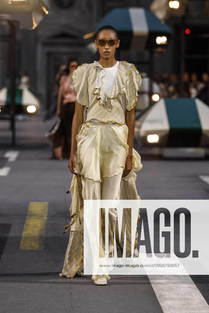 Louis Vuitton Women s Ready-to-Wear Spring Summer 2026 Collection Fashion Show during Paris Fashion Week, October 6, 2026 Louis Vuitton Women’s Ready-to-Wear Spring Summer 2026 Collection Fashion Show, during Paris Fashion Week on October 6, 2026, Paris, France