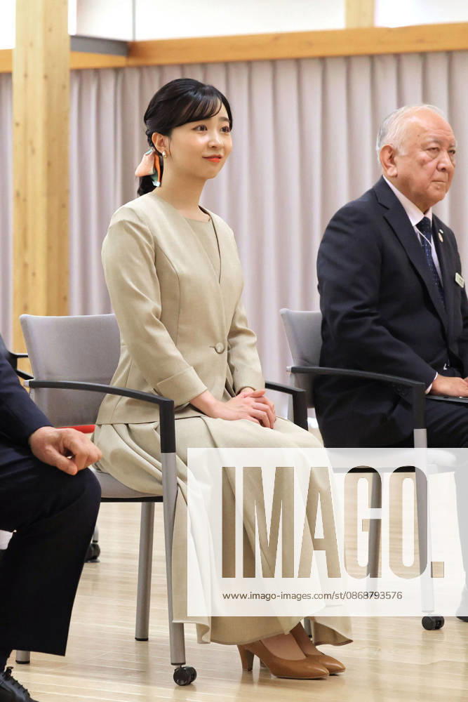 Princess Kako in Kyoto Pref. Japan s Princess Kako watches a Ningyo Joruri traditional puppet theater performance in Kyotamba in Kyoto Prefecture, western Japan, on Oct. 6, 2026. (Pool photo) A14AA0005630339P