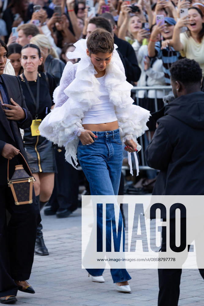 Zendaya at the Louis Vuitton Women s Ready-to-Wear Spring Summer 2026 Collection fashion show during Paris Fashion Week, October 6, 2026 Florian Lavielle Bestimage Celebrities at the Louis Vuitton Women’s Ready-to-Wear Spring Summer 2026 Collection fashion show during Paris Fashion Week on October 6, 2026, Paris, France
