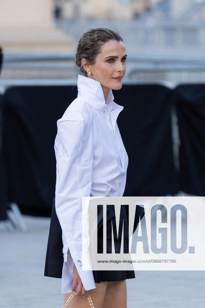 Guest at the Louis Vuitton Women s Ready-to-Wear Spring Summer 2026 Collection fashion show during Paris Fashion Week, October 6, 2026 Florian Lavielle Bestimage Celebrities at the Louis Vuitton Women’s Ready-to-Wear Spring Summer 2026 Collection fashion show during Paris Fashion Week on October 6, 2026, Paris, France