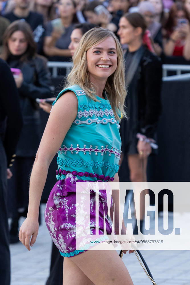 Jeanne Goursaud at the Louis Vuitton Women s Ready-to-Wear Spring Summer 2026 Collection fashion show during Paris Fashion Week, October 6, 2026 Florian Lavielle Bestimage Celebrities at the Louis Vuitton Women’s Ready-to-Wear Spring Summer 2026 Collection fashion show during Paris Fashion Week on October 6, 2026, Paris, France