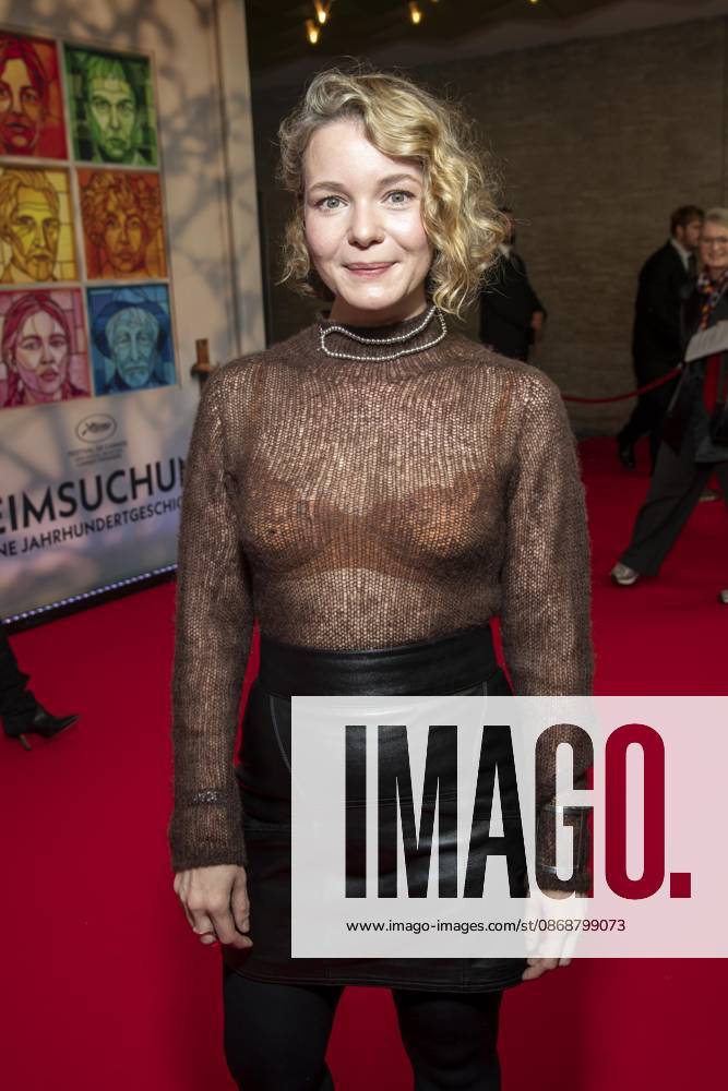 ABB HEIMSUCHUNG- Angelina Haentsch zu Gast auf dem roten Teppich bei der Deutschland Premiere von Volker Schloendorff Kinofilm Heimsuchung im Kino International am 06.10.2026 in Berlin Berlin Deutschland