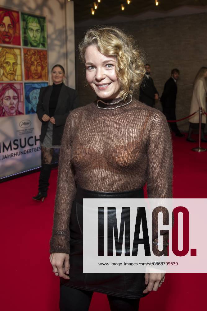ABB HEIMSUCHUNG- Angelina Haentsch zu Gast auf dem roten Teppich bei der Deutschland Premiere von Volker Schloendorff Kinofilm Heimsuchung im Kino International am 06.10.2026 in Berlin Berlin Deutschland