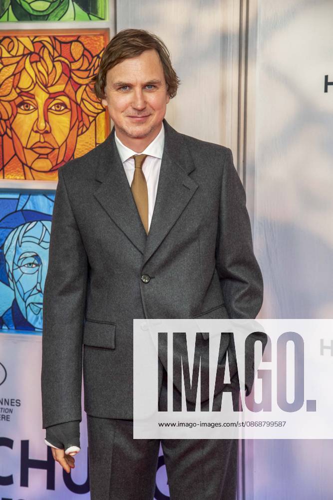 ABB HEIMSUCHUNG- Lars Eidinger zu Gast auf dem roten Teppich bei der Deutschland Premiere von Volker Schloendorff Kinofilm Heimsuchung im Kino International am 06.10.2026 in Berlin Berlin Deutschland