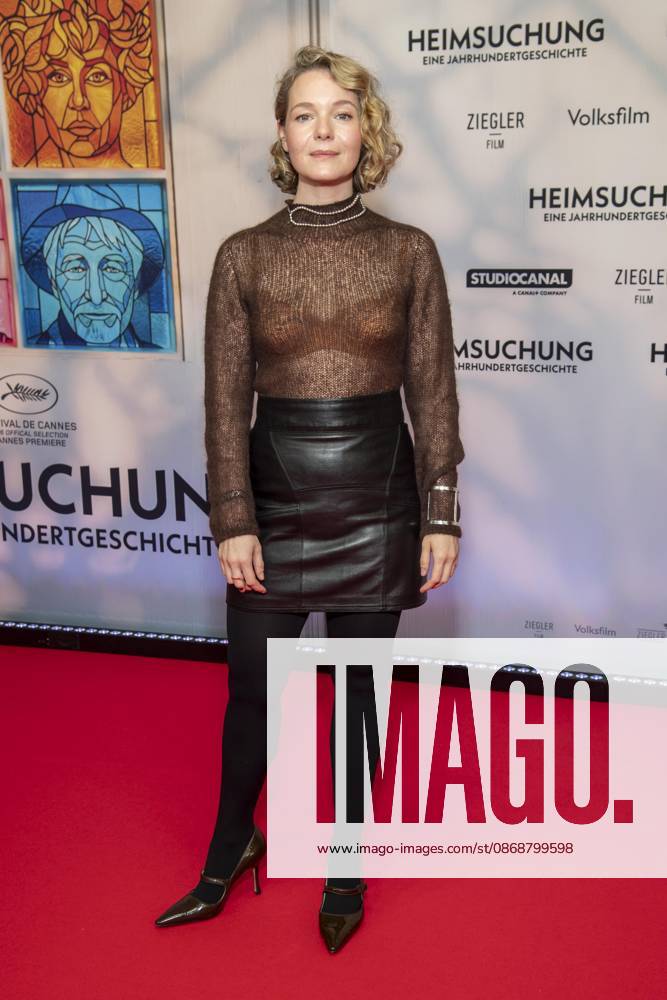 ABB HEIMSUCHUNG- Angelina Haentsch zu Gast auf dem roten Teppich bei der Deutschland Premiere von Volker Schloendorff Kinofilm Heimsuchung im Kino International am 06.10.2026 in Berlin Berlin Deutschland