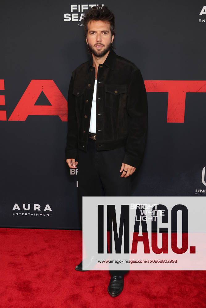 Inside arrivals for the Los Angeles premiere of The Beast at the Academy Museum of Motion Pictures Featuring: Guy Burnet Where: Los Angeles, California, United States When: 07 Oct 2026 Credit: Faye s Vision Cover Images . NOT FOR USE BY NEWSPAPERS BASED IN THE UK.