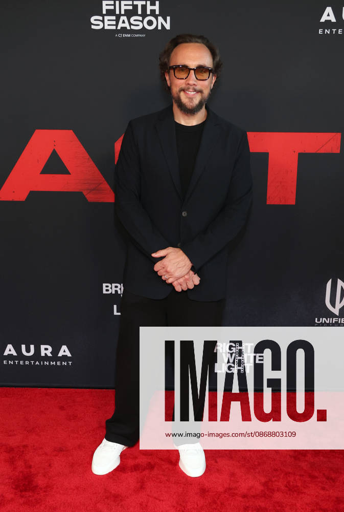 Inside arrivals for the Los Angeles premiere of The Beast at the Academy Museum of Motion Pictures Featuring: Alex Noyer Where: Los Angeles, California, United States When: 07 Oct 2026 Credit: Faye s Vision Cover Images . NOT FOR USE BY NEWSPAPERS BASED IN THE UK.