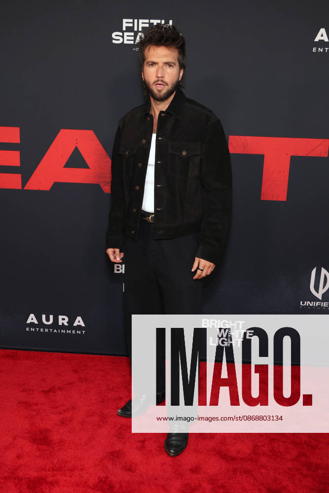 Inside arrivals for the Los Angeles premiere of The Beast at the Academy Museum of Motion Pictures Featuring: Guy Burnet Where: Los Angeles, California, United States When: 07 Oct 2026 Credit: Faye s Vision Cover Images . NOT FOR USE BY NEWSPAPERS BASED IN THE UK.