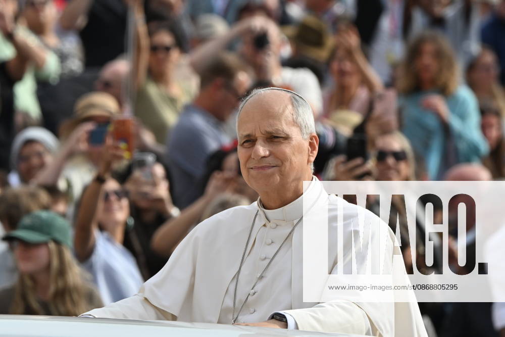 Italy, Rome,Vatican 2026-10-07 : Pope Leo XIV during his weekly general audience in St Peter s Square Italy, Rome,Vatican 2026-10-07 : Pope Leo XIV during his weekly general audience in St Peter s Square Copyright alessia.giuliani CPP - NO BOOKS