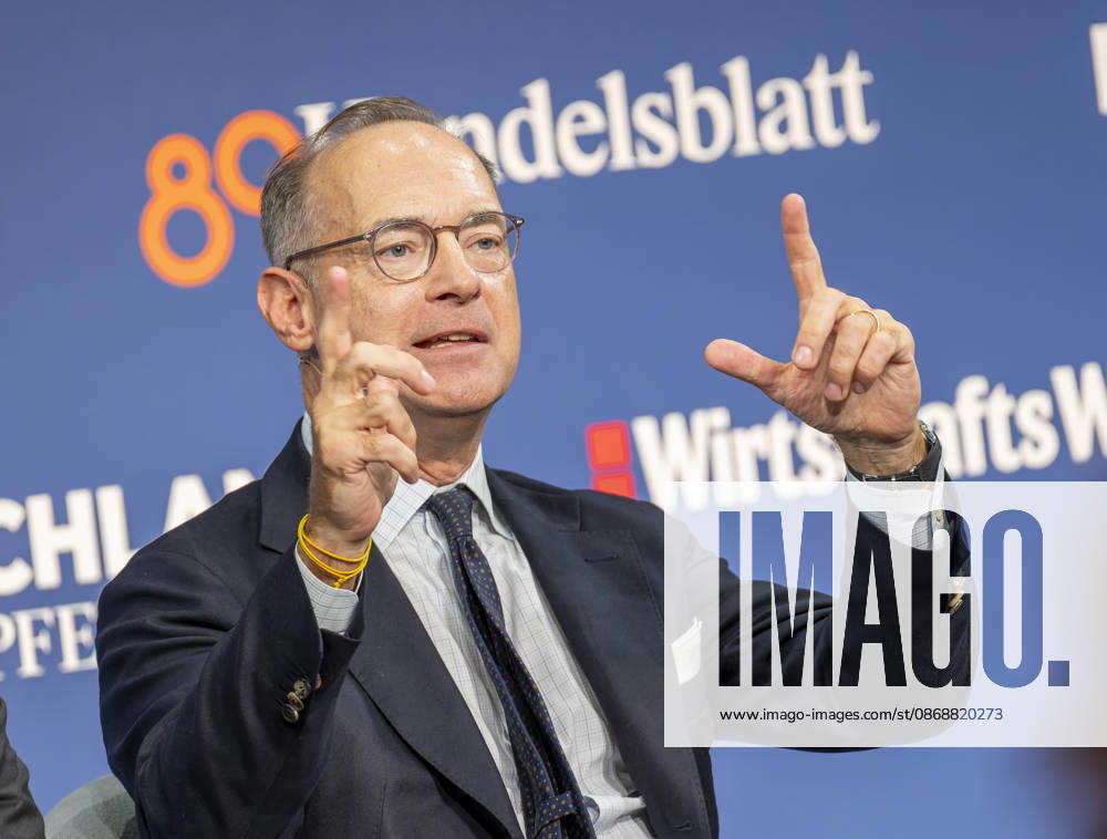 Oliver Bäte EUR, Deutschland, Berlin, 07.10.2026: Oliver Bäte CEO Allianz SE besucht die in Berlin stattfindene Jubiläumsveranstaltung von 80 Jahre Handelsblatt und 100 Jahre WirtschaftsWoche.