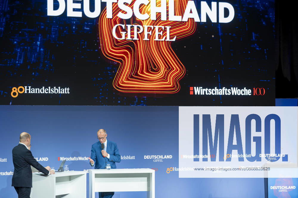 Friedrich Merz EUR, Deutschland, Berlin, 07.10.2026: Keynote von Bundeskanzler Friedrich Merz (CDU) zur Lage unseres Landes anlässlich der in Berlin stattfindenen Jubiläumsveranstaltung von 80 Jahre Handelsblatt und 100 Jahre WirtschaftsWoche.