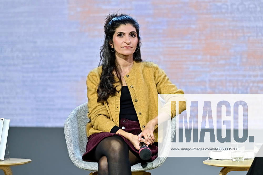 Frankfurter Buchmesse 2026. Schriftstellerin Shida Bazyar ( Gewinnerin Deutscher Buchpreis 2026 ) am 07.10.2026 auf der Frankfurter Buchmesse. 20261007MWI151744