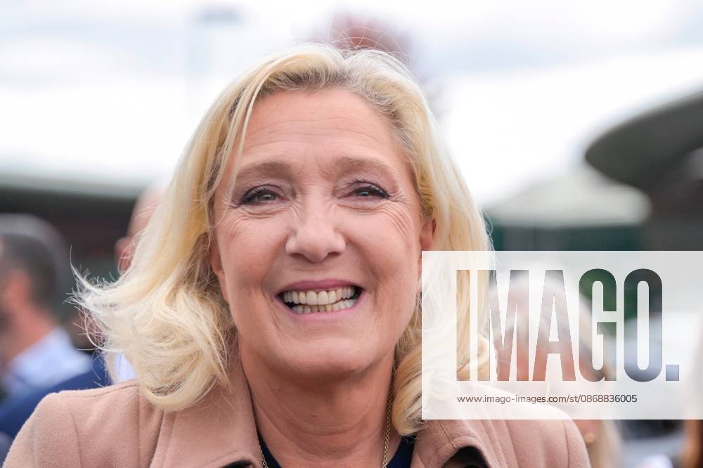Livestock Summit in Cournon-d Auvergne PHOTOPQR LA MONTAGNE Richard BRUNEL October 7, 2026 Livestock Summit Day 2, Agriculture and Livestock, Marine Le Pen, National Rally, Cournon on October 7, 2026 Photo by Richard Brunel Livestock Summit in Cournon d’Auvergne, central France, October 7, 2026 France