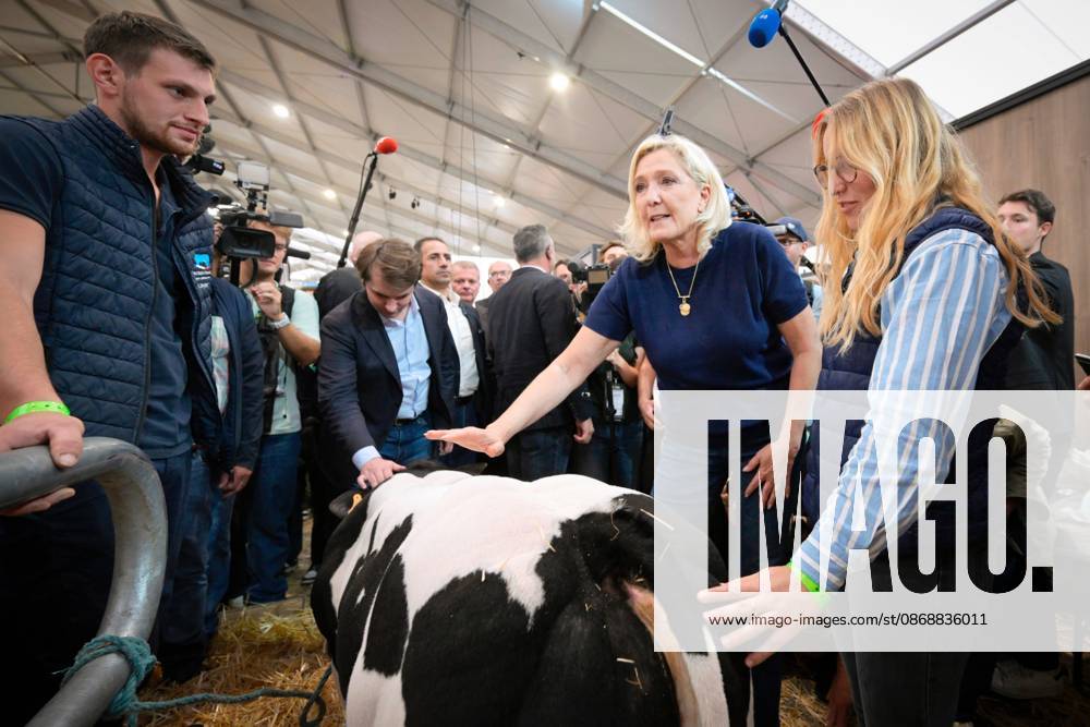 Livestock Summit in Cournon-d Auvergne PHOTOPQR LA MONTAGNE Richard BRUNEL October 7, 2026 Livestock Summit Day 2, Agriculture and Livestock, Marine Le Pen meets two young Blanc-Bleu breeders, Cournon, October 7, 2026 Photo by Richard Brunel Livestock Summit in Cournon d’Auvergne, central France, October 7, 2026 France