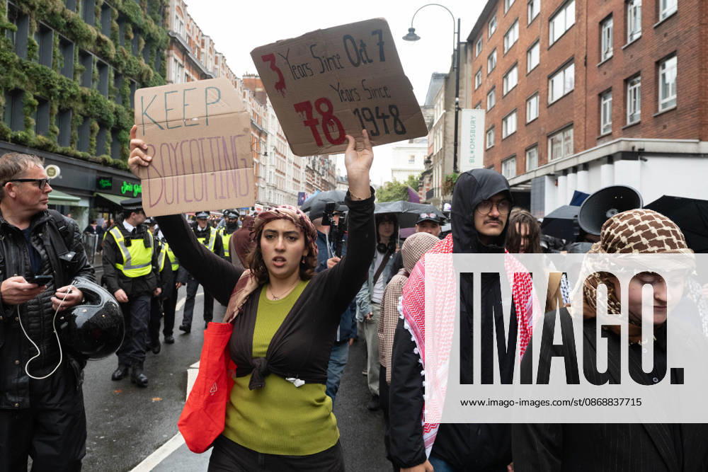 Pro-Palestinian protesters march In London LONDON, UNITED KINGDOM - OCTOBER 7: Pro-Palestinian demonstrators and students take part in a protest on the third anniversary of the October 7, 2023 attacks on Gaza in London, United Kingdom, on October 7, 2026. Protestors called for an end to Israeli military operations in Gaza and expressed solidarity with the Palestinian people. Thomas Krych Anadolu London United Kingdom. Editorial use only. Please get in touch for any other usage.