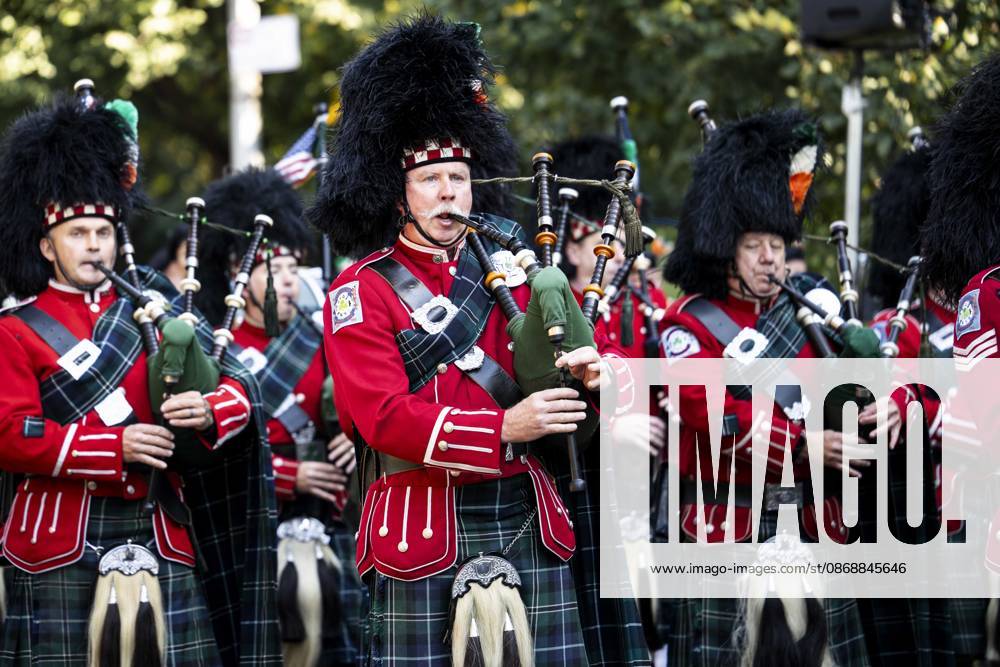 Bagpipers at the 119th Annual FDNY (Fire Department of the City of New York) Memorial Service in New York City. New York City United States - ZUMAb161 20261007_aap_b161_013