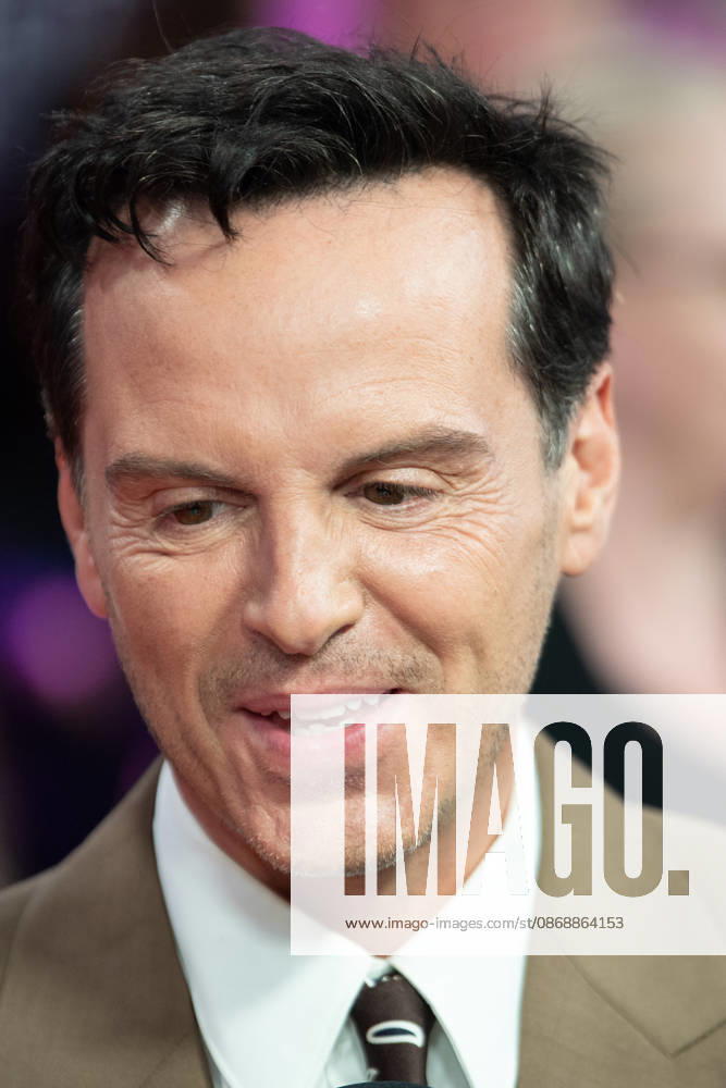 London Film Festival 2026 - Elsinore Opening Night Gala Arrivals at Royal Festival Hall, Southbank, London, UK - 7 October, 2026 Andrew Scott attends the Opening Night Gala of Elsinore at The 70th BFI London Film Festival at Royal Festival Hall, Southbank, London, England, UK on Wednesday 7 October, 2026., Credit:Justin Ng Avalon UK, England, London, Royal Festival Hall, Southbank
