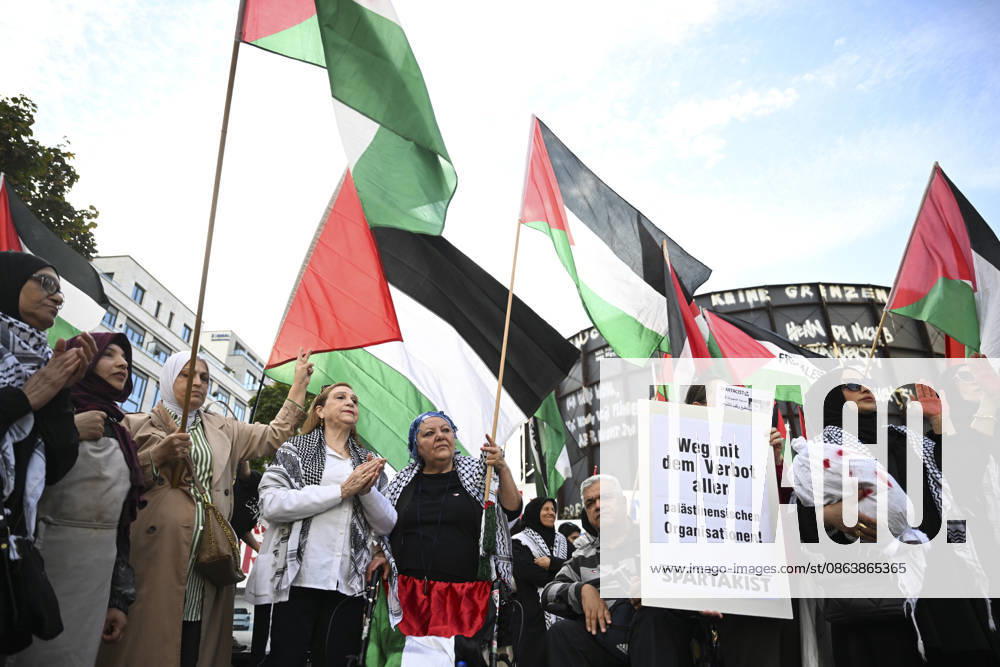 Police in Berlin intervened in demonstrations in support of Palestinians BERLIN, GERMANY - OCTOBER 7: Pro-Palestinian demonstration is held in Berlin, Germany on October 7, 2026. More than a thousand demonstrators gathered at Oranien Square to protest Israeli attack on Gaza and marched toward Hermann Square before police broke up the rally near the Kottbusser Tor subway station, detaining numerous participants. Halil Sagirkaya Anadolu Berlin Germany. Editorial use only. Please get in touch for any other usage.