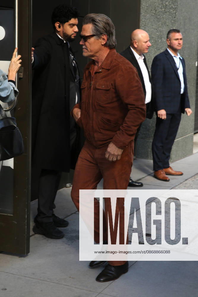 JOSH BROLIN arrives at ABC Studios for ‘Good Morning Americaâ New York USA - ZUMAh16_ 20261007_zaf_h16_016