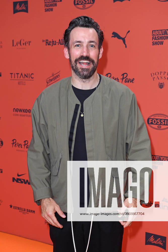Jan Koeppen bei der ABOUT YOU OPERA FASHION SHOW im Admiralspalast in Berlin am 07.10.2026