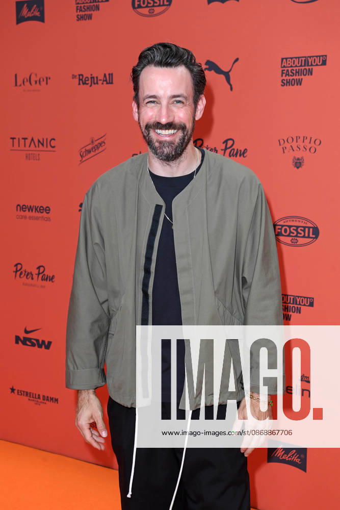 Jan Koeppen bei der ABOUT YOU OPERA FASHION SHOW im Admiralspalast in Berlin am 07.10.2026