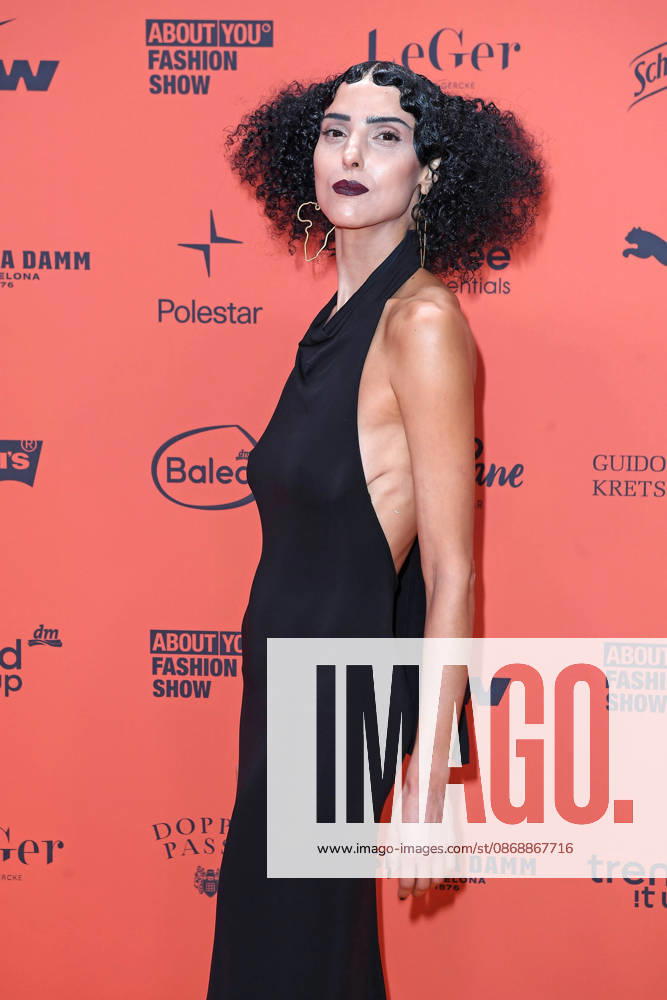 Zoe Helali bei der ABOUT YOU OPERA FASHION SHOW im Admiralspalast in Berlin am 07.10.2026