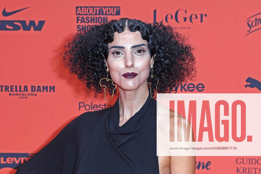 Zoe Helali bei der ABOUT YOU OPERA FASHION SHOW im Admiralspalast in Berlin am 07.10.2026