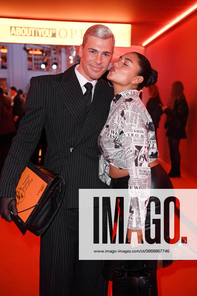 Tony Eberhardt, Daphne Mikaela Arias-Minda bei der ABOUT YOU OPERA FASHION SHOW im Admiralspalast in Berlin am 07.10.2026