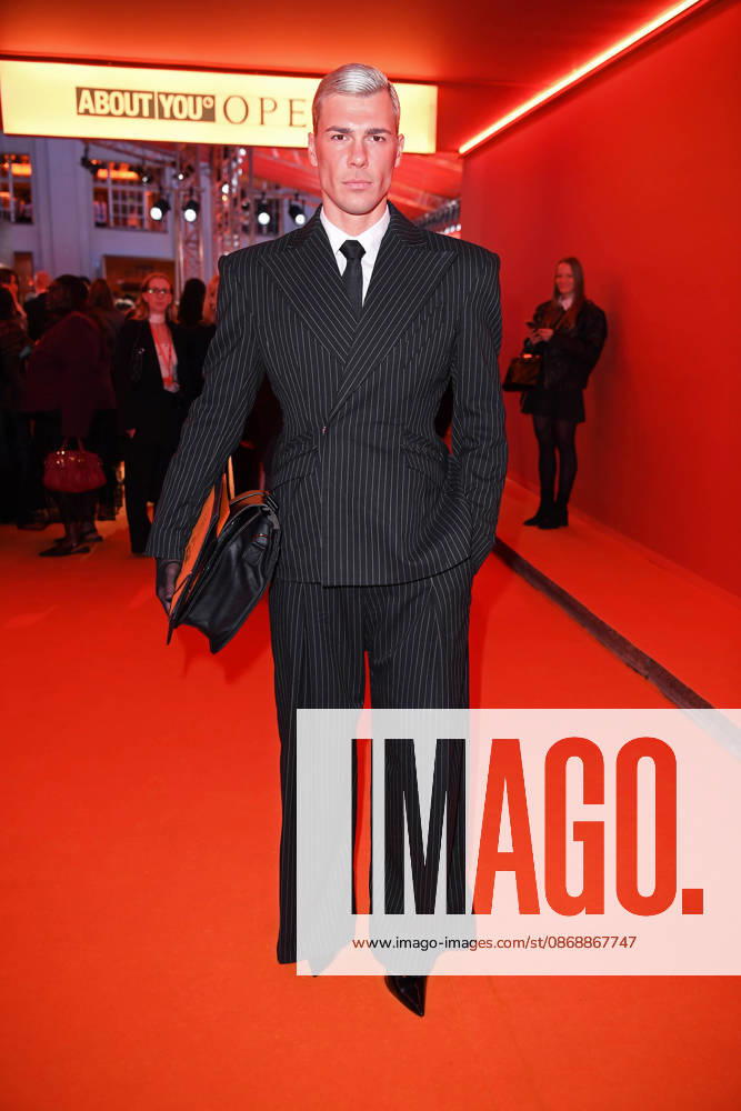 Tony Eberhardt bei der ABOUT YOU OPERA FASHION SHOW im Admiralspalast in Berlin am 07.10.2026