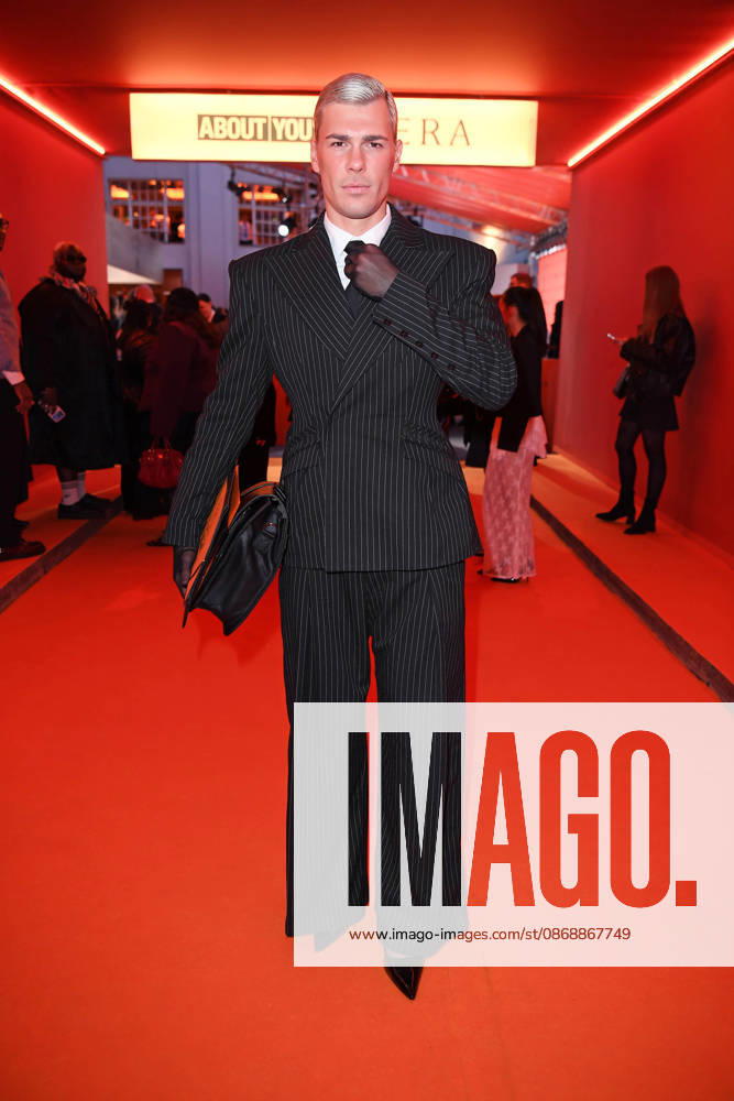 Tony Eberhardt bei der ABOUT YOU OPERA FASHION SHOW im Admiralspalast in Berlin am 07.10.2026