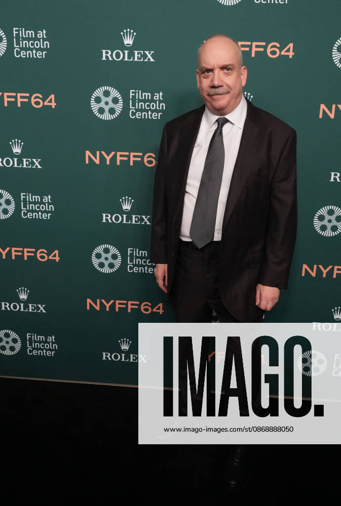 PAUL GIAMATTI attends ‘The Debutâ€⠢ Red Carpet Arrivals at the 64th New York Film Festival,.Alice Tully Hall, Lincoln Center, NYC.October 7, 2026 . The Debut Red Carpet Arrivals At The 64th New York Film Festival,.Alice Tully Hall, Lincoln Center, NYC.October 7, 2026 . New York USA - ZUMAms4_ 20261007_faf_ms4_019