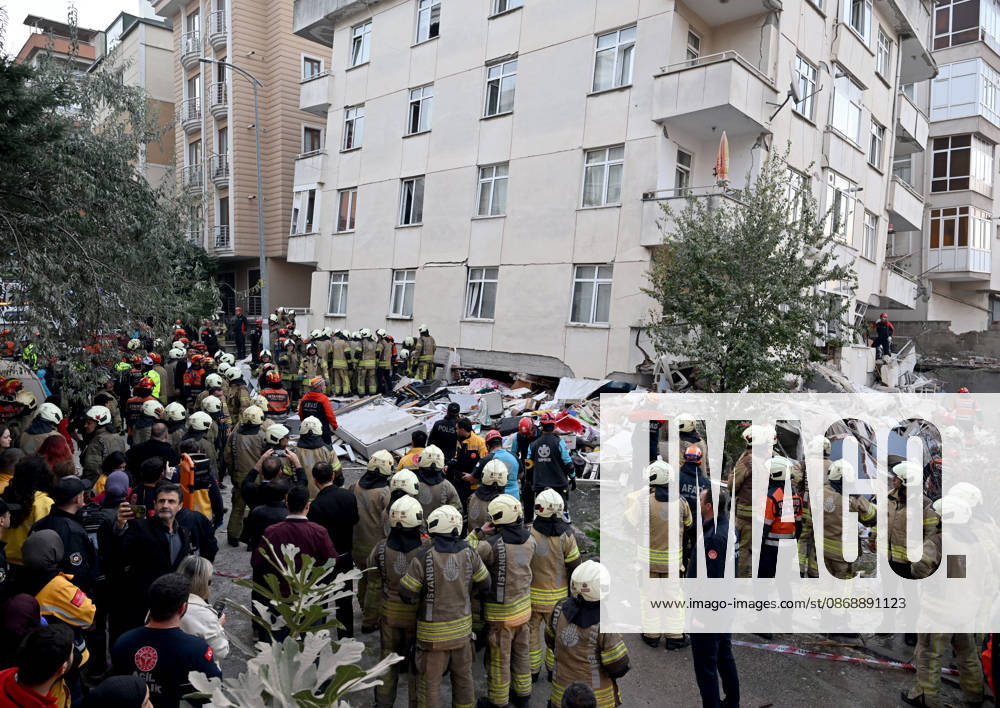 Partial collapse occurs in 7-story building in Istanbul s Maltepe district ISTANBUL, TURKIYE - OCTOBER 8: Search and rescue operations are launched after the lower floors of a seven-story building partially collapse in Maltepe district of Istanbul, Turkiye, on October 8, 2026. Murat Sengul Anadolu Istanbul Turkey. Editorial use only. Please get in touch for any other usage.