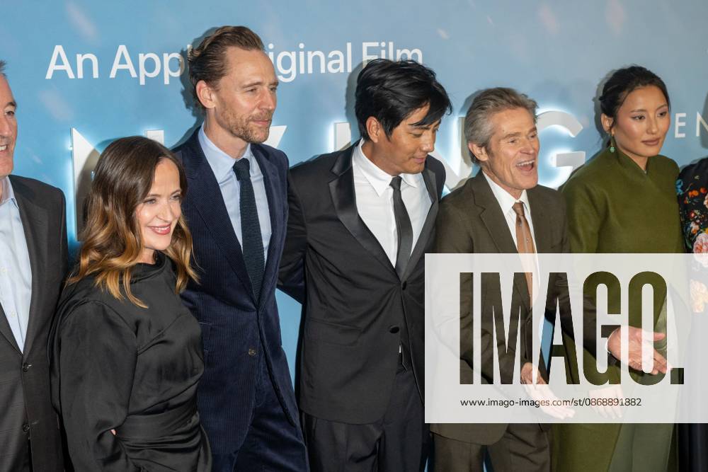 (L-R) Jennifer Peedom, Tom Hiddleston, Genden Phuntsok, Willem Dafoe and Thinley Lhamo attend.Apple Original Films Tenzing New York Premiere at DGA Theater on October 07, 2026 in New York City. New York United States - ZUMAs197 20261007_aaa_s197_490