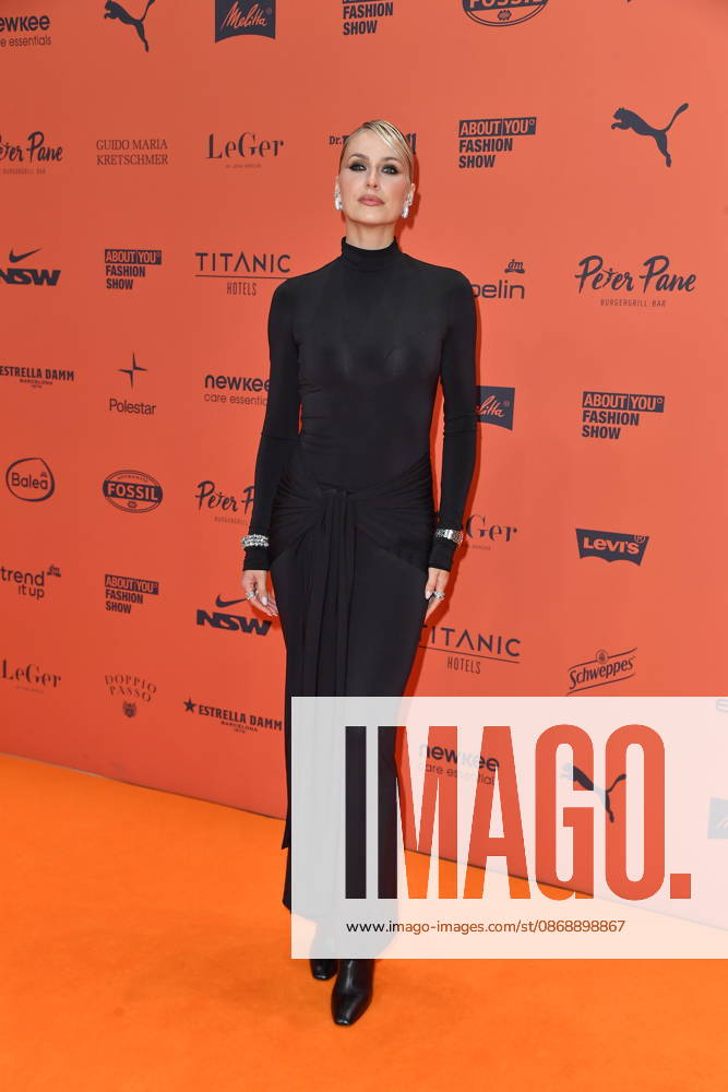 ABOUT YOU Opera Modenschau Lena Gercke bei der ABOUT YOU Opera Modenschau in Berlin am 07.10.2026