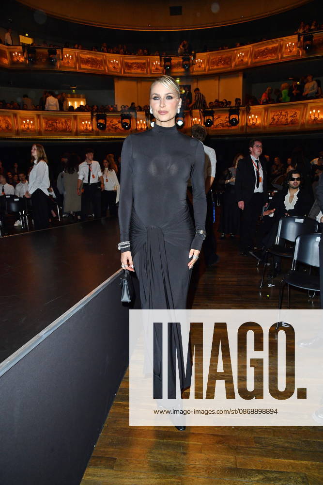 ABOUT YOU Opera Modenschau Lena Gercke bei der ABOUT YOU Opera Modenschau in Berlin am 07.10.2026