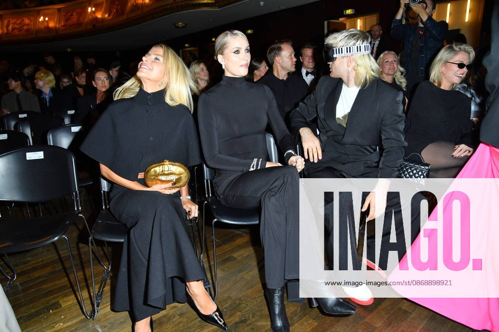 ABOUT YOU Opera Modenschau Caro Daur, Lena Gercke und Ski Aggu (bürgerlichem Namen August Jean Diederich) bei der ABOUT YOU Opera Modenschau in Berlin am 07.10.2026