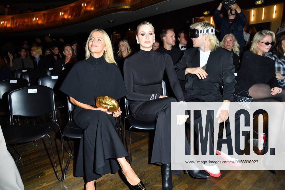 ABOUT YOU Opera Modenschau Caro Daur, Lena Gercke und Ski Aggu (bürgerlichem Namen August Jean Diederich) bei der ABOUT YOU Opera Modenschau in Berlin am 07.10.2026