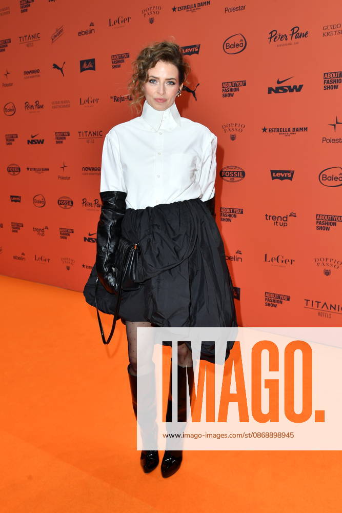 ABOUT YOU Opera Modenschau Eva Padberg bei der ABOUT YOU Opera Modenschau in Berlin am 07.10.2026
