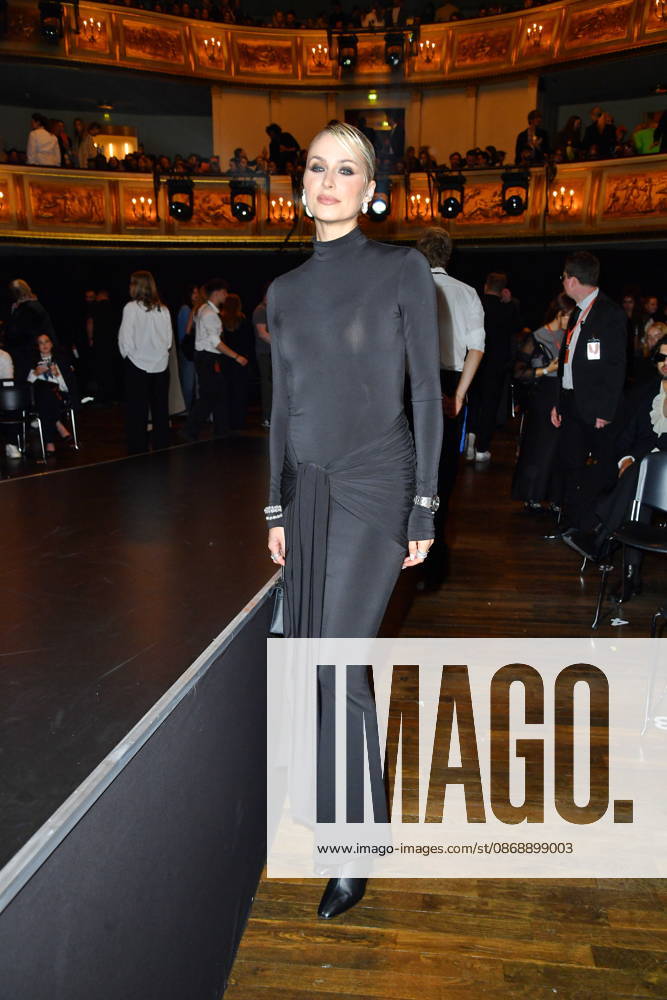 ABOUT YOU Opera Modenschau Lena Gercke bei der ABOUT YOU Opera Modenschau in Berlin am 07.10.2026