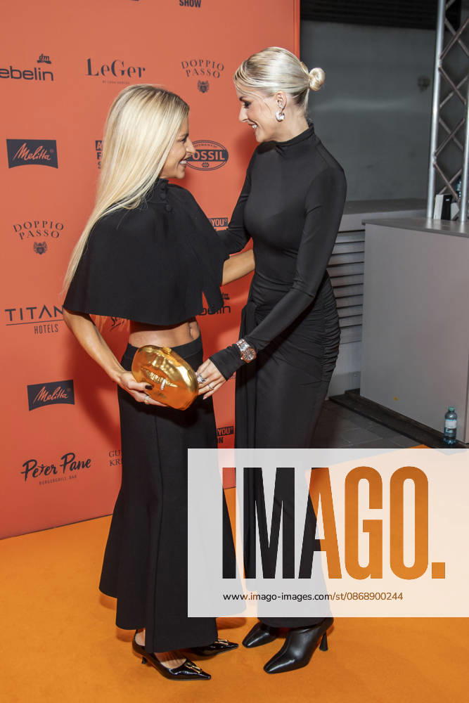 ABB ABOUTYOU- Caroline Daur und Lena Gercke zu Gast auf dem Orangenen Teppich bei der ABOUT YOU Opera Fashion Show im Admiralspalast am 07.10.2026 Berlin Deutschland
