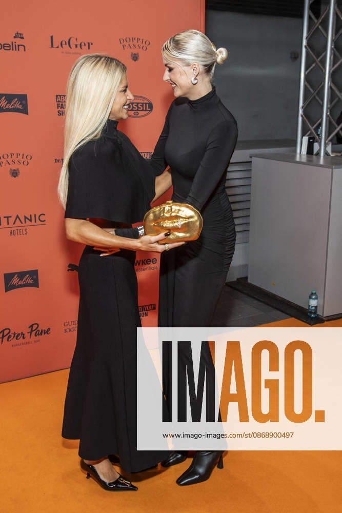 ABB ABOUTYOU- Caroline Daur und Lena Gercke zu Gast auf dem Orangenen Teppich bei der ABOUT YOU Opera Fashion Show im Admiralspalast am 07.10.2026 Berlin Deutschland