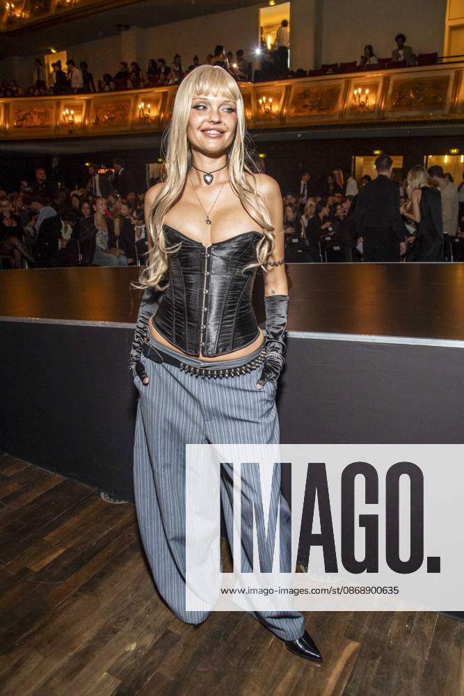 ABB ABOUTYOU- Bonnie Strange zu Gast bei der ABOUT YOU Opera Fashion Show im Admiralspalast am 07.10.2026 in Berlin Berlin Deutschland