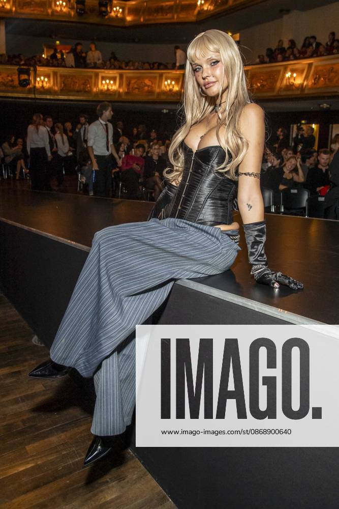 ABB ABOUTYOU- Bonnie Strange zu Gast bei der ABOUT YOU Opera Fashion Show im Admiralspalast am 07.10.2026 in Berlin Berlin Deutschland