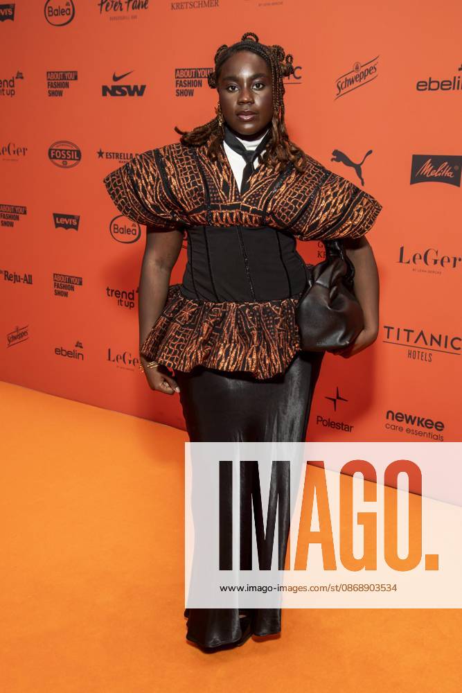 ABB ABOUTYOU- Alexandra Rockson zu Gast auf dem Orangenen Teppich bei der ABOUT YOU Opera Fashion Show im Admiralspalast am 07.10.2026 in Berlin Berlin Deutschland